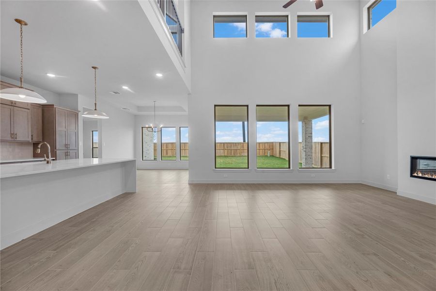 Representative image. Features, specifications, selections and colors may vary.