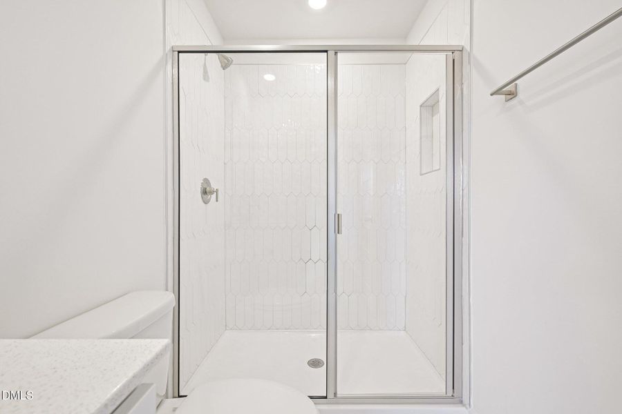 27-web-or-mls-Oakdale Dr-S2204-027 27-web-or-mls-Oakdale Dr-S2204-027