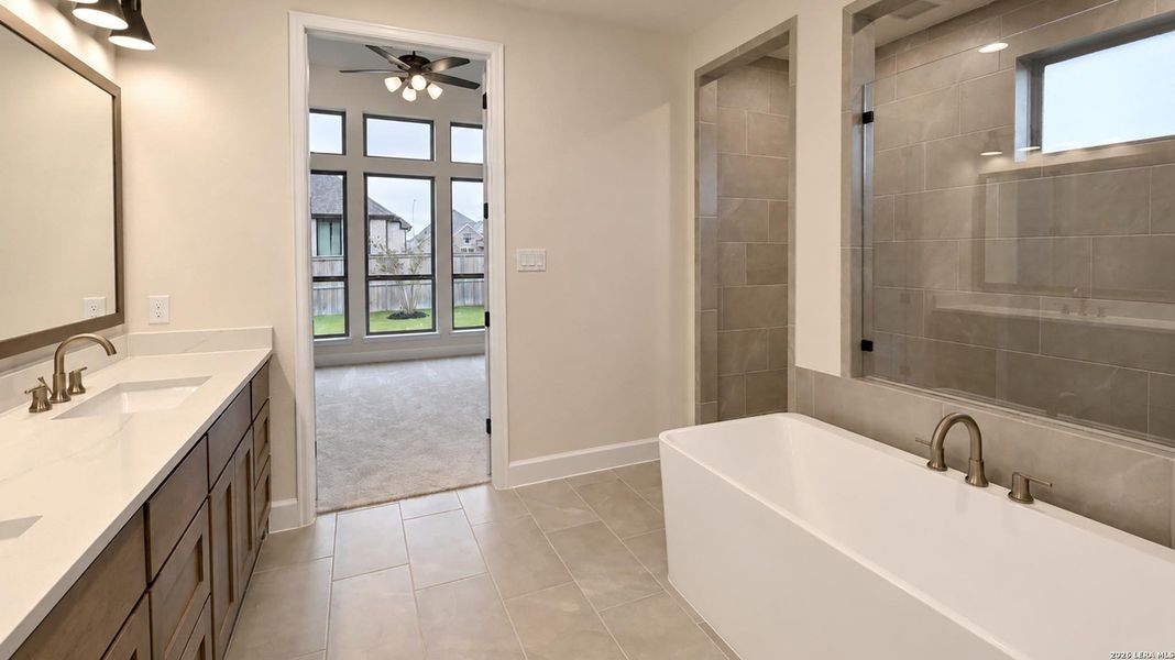 Furnished interior view inside a new home in Mayfair, New Braunfels (Image 13).