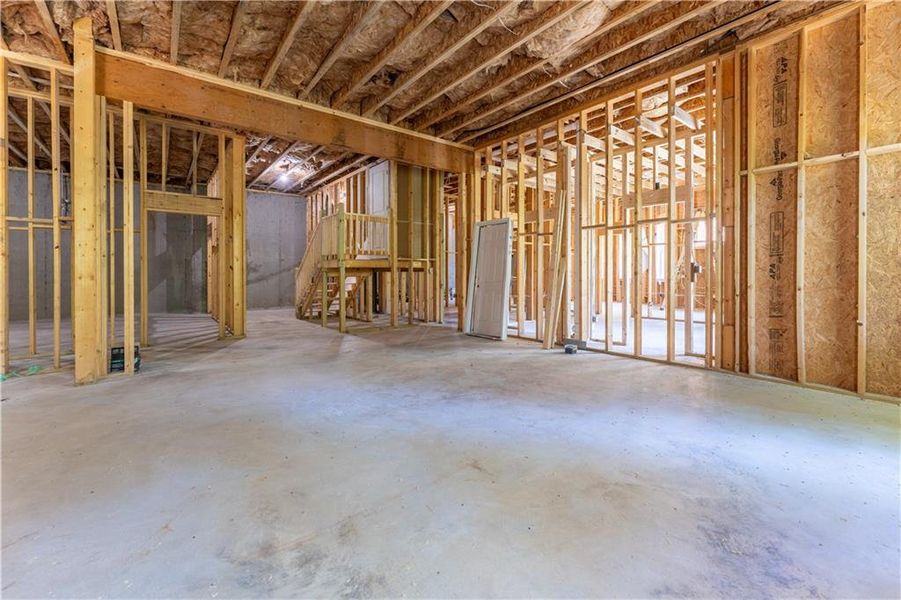 Spacious, unfurnished interior of a new home in , Suwanee (Image 42).