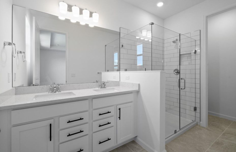 Furnished interior view inside a new home in Camellia, Stuart (Image 6).