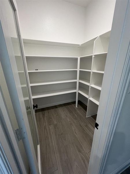 Spacious, unfurnished interior of a new home in , Waxahachie (Image 18).