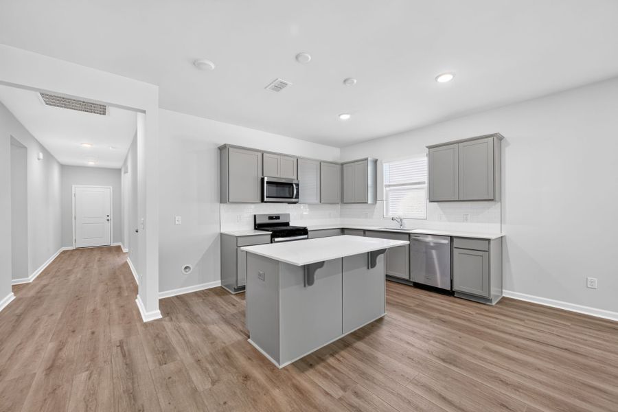 Furnished interior view inside a new home in Bradford Pointe, Summerville (Image 10).