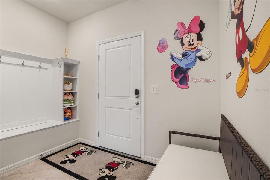 Furnished interior view inside a new home in , Clermont (Image 15).