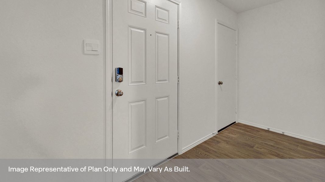 Spacious, unfurnished interior of a new home in Lantana, Lockhart (Image 11).