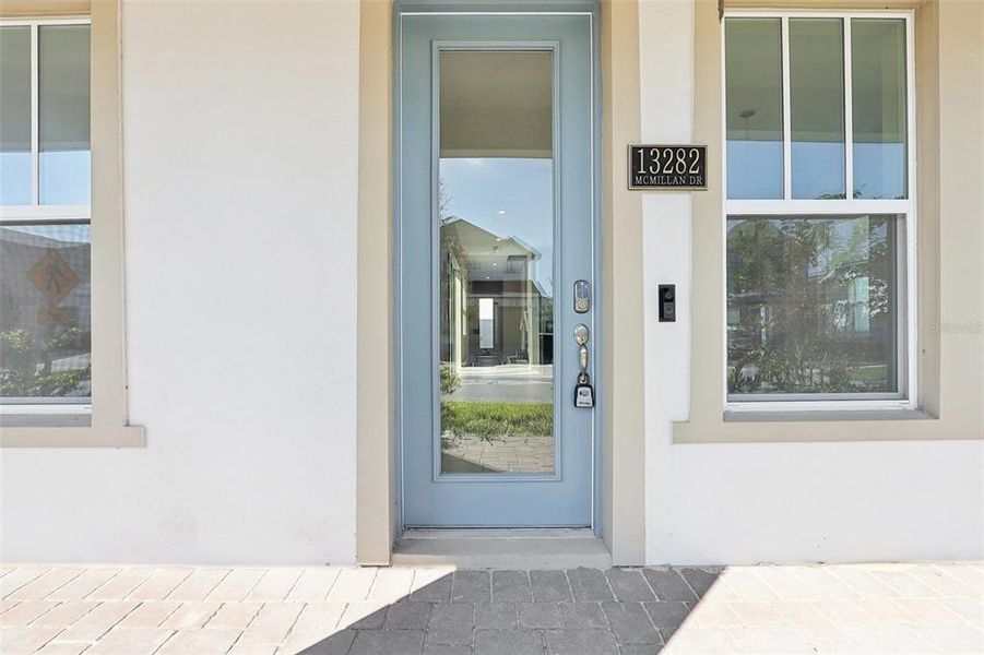 Exterior details and patio area of a home in Laureate Park, Orlando (Image 28).