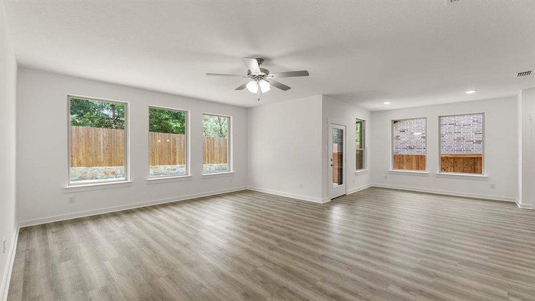 15. 1220 Cider Mill - Family 15. 1220 Cider Mill - Family