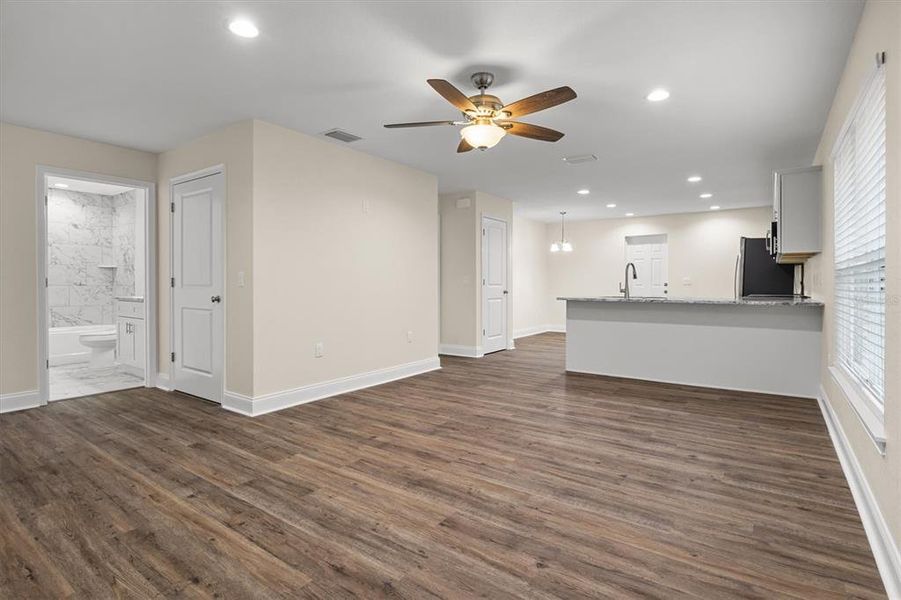 Spacious, unfurnished interior of a new home in , Polk City (Image 20).