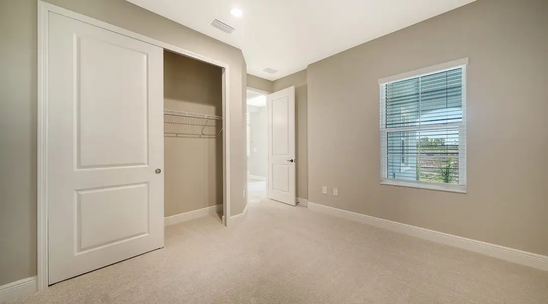 Spacious, unfurnished interior of a new home in Palm Grove, Lakewood Ranch (Image 33). Spacious, unfurnished interior of a new home in Palm Grove, Lakewood Ranch (Image 33).