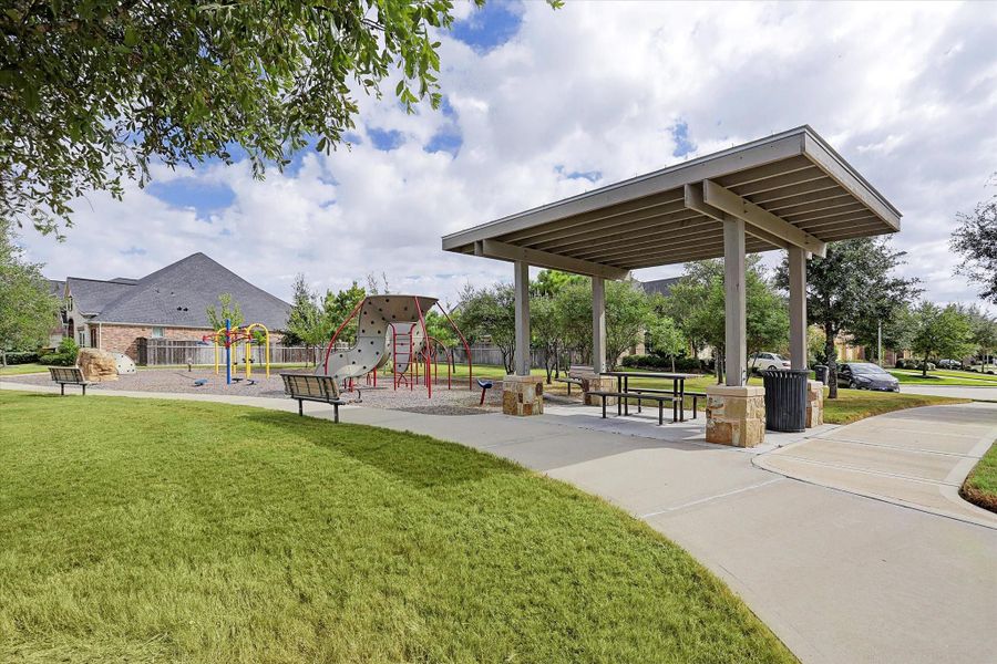 Parks are plentiful throughout Cross Creek West.