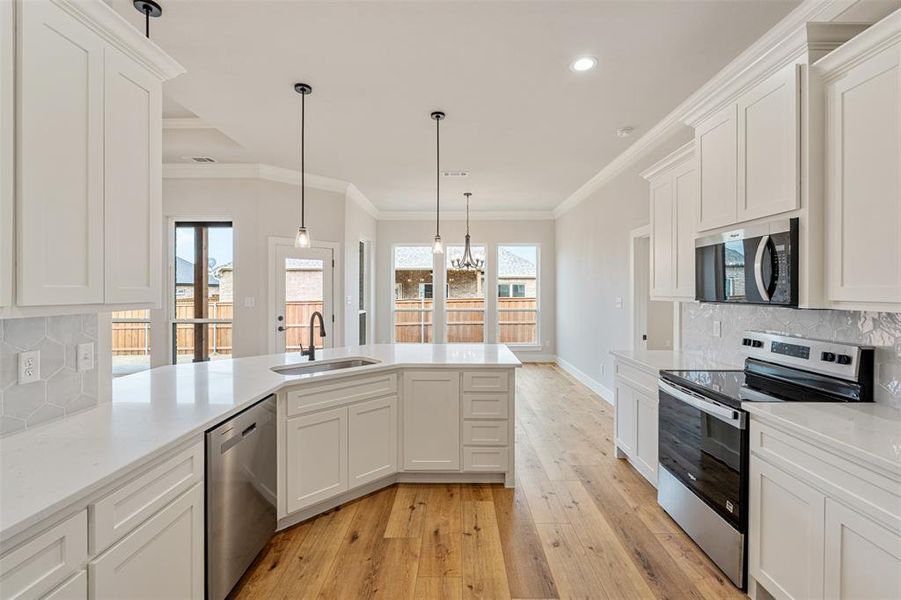 Furnished interior view inside a new home in , Mabank (Image 8).