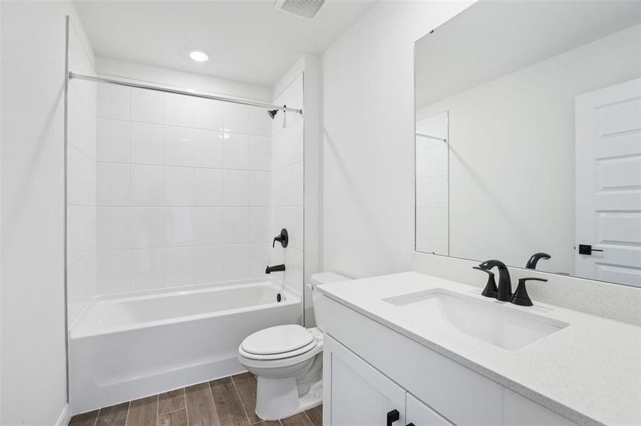 Furnished interior view inside a new home in Two Rivers - Signature Series, Zephyrhills (Image 15). Furnished interior view inside a new home in Two Rivers - Signature Series, Zephyrhills (Image 15).