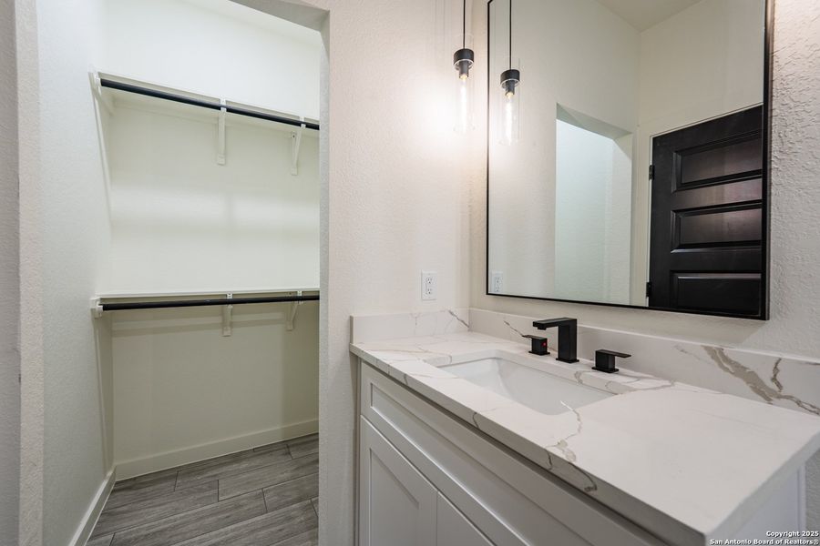 Furnished interior view inside a new home in , Natalia (Image 7).