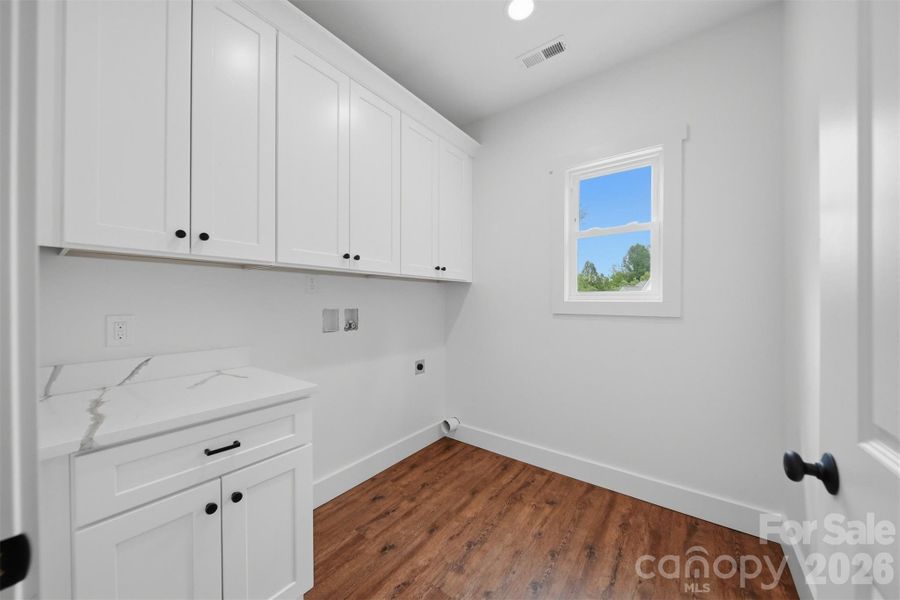 Furnished interior view inside a new home in , Lenoir (Image 8).