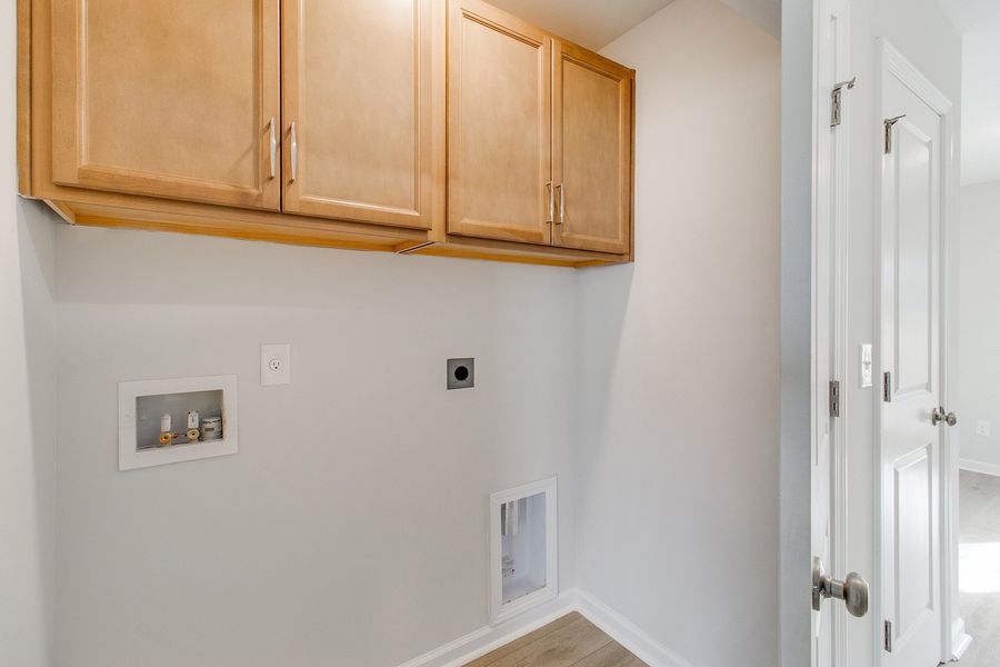 Image 29 of a home in Astoria.