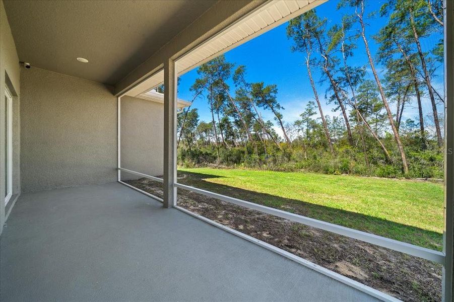 Exterior details and patio area of a home in , Ocala (Image 26).