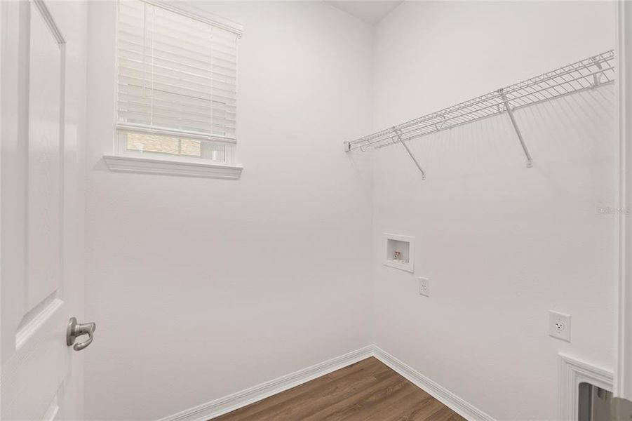 Spacious, unfurnished interior of a new home in , Ocala (Image 38).