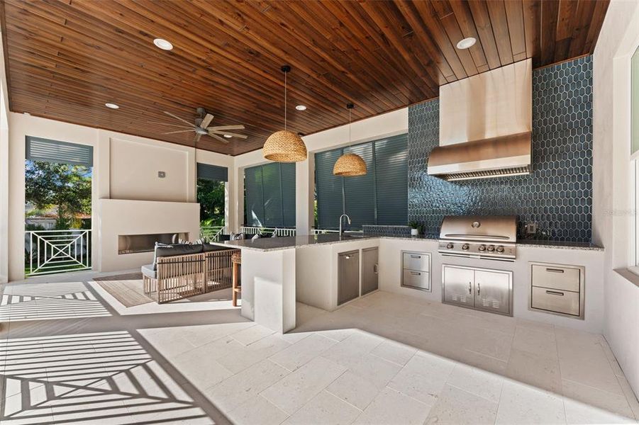 Exterior details and patio area of a home in , Tampa (Image 30).