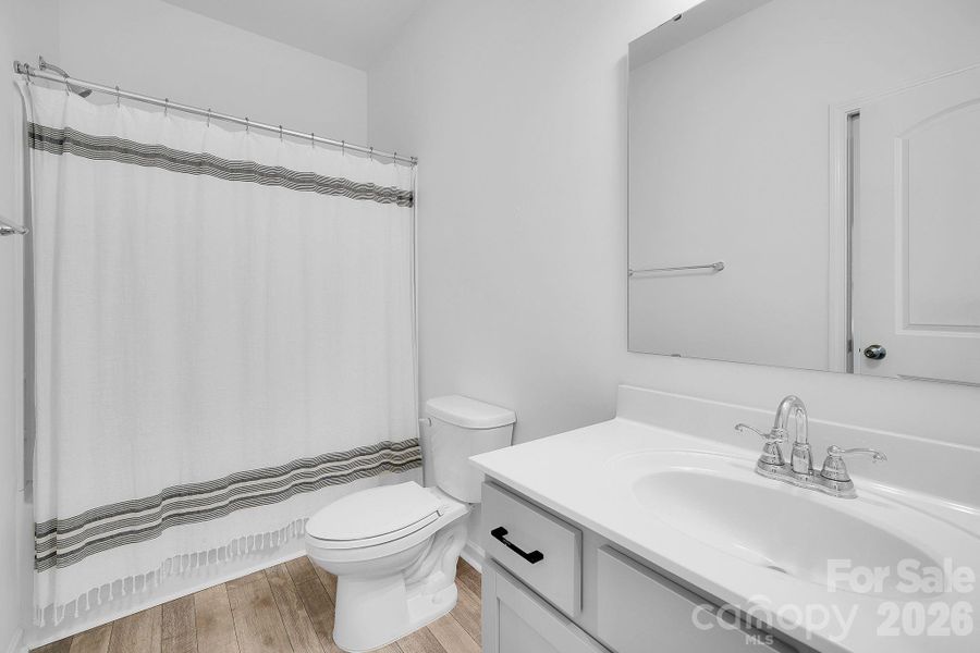 Furnished interior view inside a new home in , Dallas (Image 8). Furnished interior view inside a new home in , Dallas (Image 8).