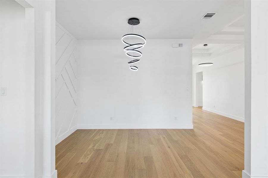 Spacious, unfurnished interior of a new home in , Argyle (Image 22).