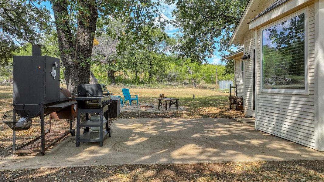 Exterior details and patio area of a home in , Mineral Wells (Image 2). Exterior details and patio area of a home in , Mineral Wells (Image 2).