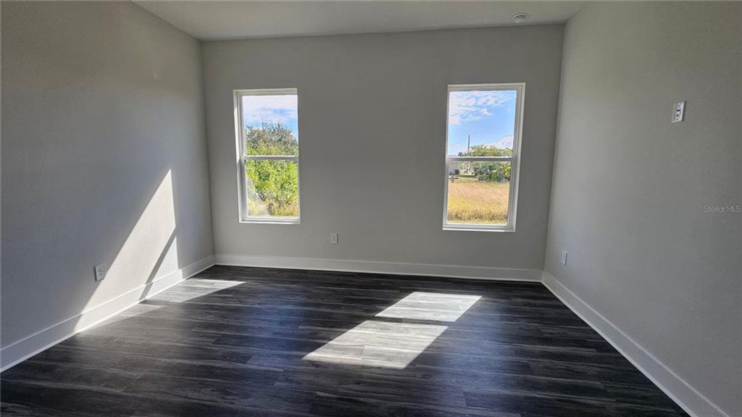 Spacious, unfurnished interior of a new home in , Port Charlotte (Image 25).