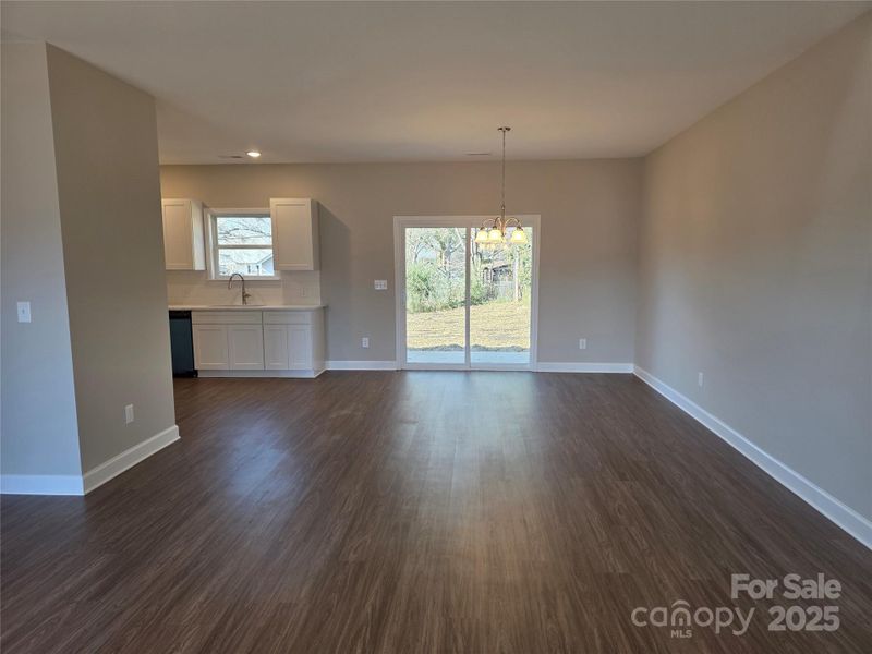 Spacious, unfurnished interior of a new home in , Gastonia (Image 9).