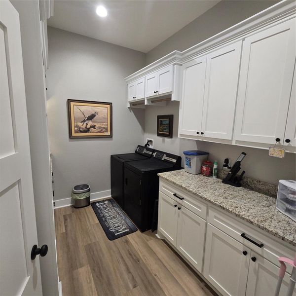 UTILITY ROOM UTILITY ROOM