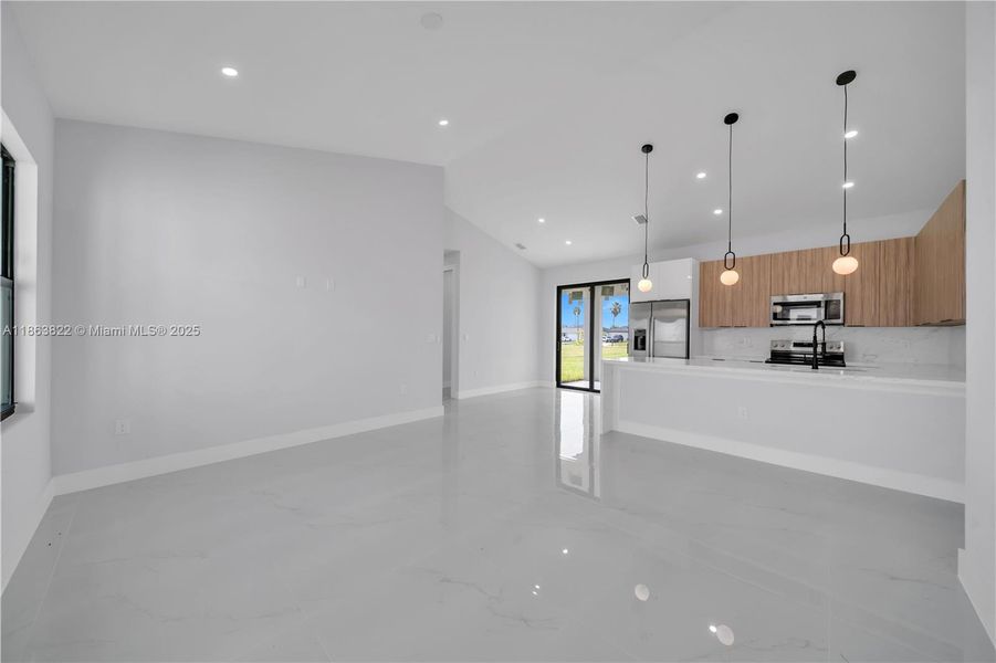 Image 28 of a home in . Image 28 of a home in .