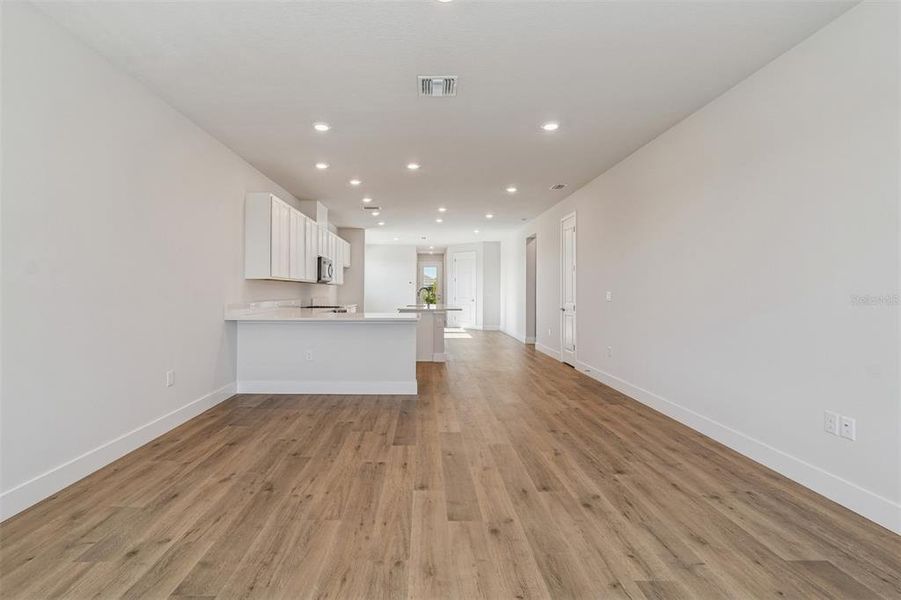 Spacious, unfurnished interior of a new home in Vistera of Venice – Garden Series, Nokomis (Image 34).