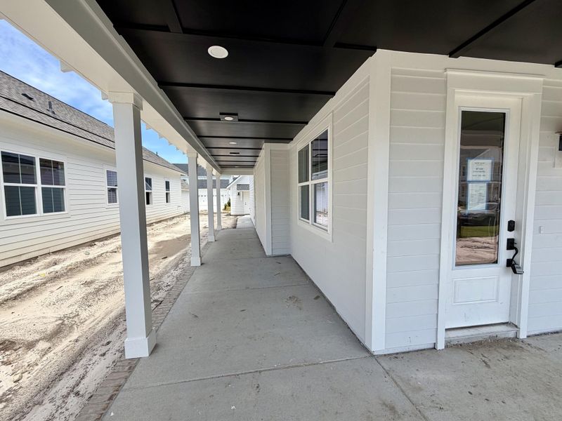 Exterior details and patio area of a home in , Summerville (Image 4).