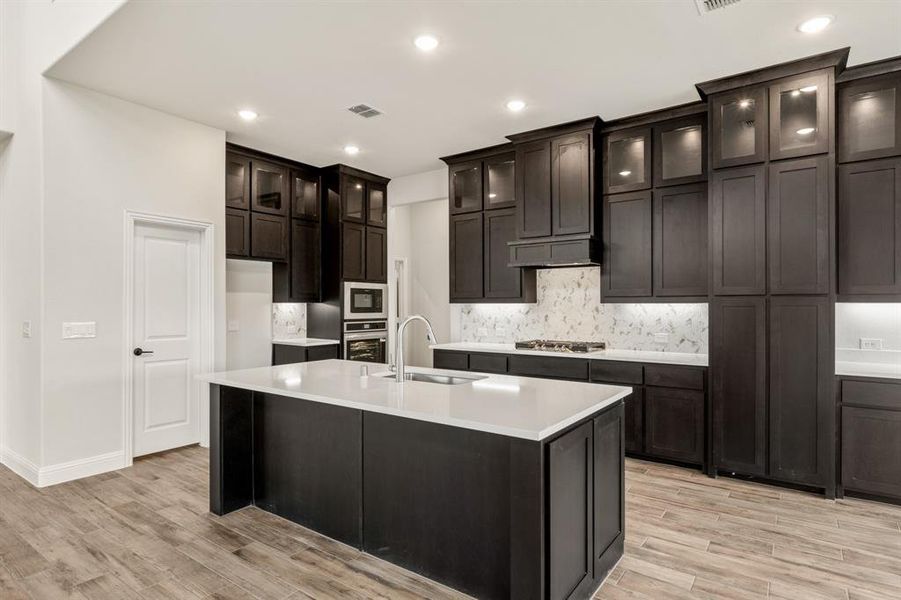 Furnished interior view inside a new home in Sonoma Verde, McLendon-Chisholm (Image 18).