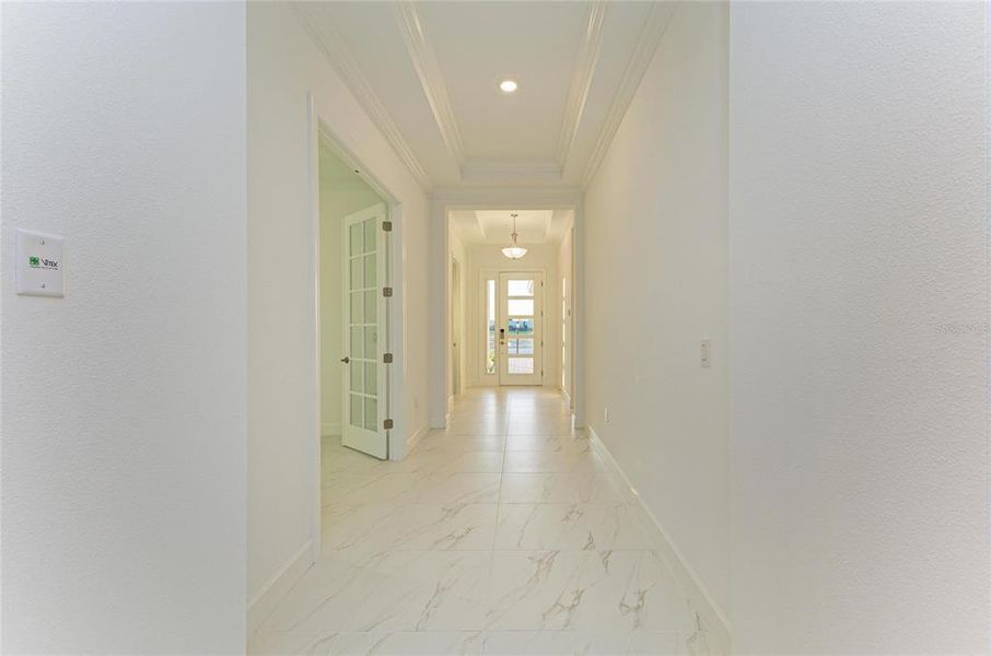 Spacious, unfurnished interior of a new home in Esplanade at Azario Lakewood Ranch, Lakewood Ranch (Image 46). Spacious, unfurnished interior of a new home in Esplanade at Azario Lakewood Ranch, Lakewood Ranch (Image 46).