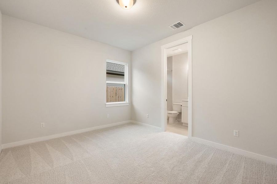 Spacious, unfurnished interior of a new home in Lagos Reserve, Manor (Image 40). Spacious, unfurnished interior of a new home in Lagos Reserve, Manor (Image 40).