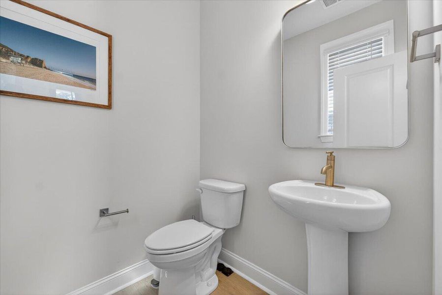 Furnished interior view inside a new home in Oak Bluff, Charleston (Image 43).
