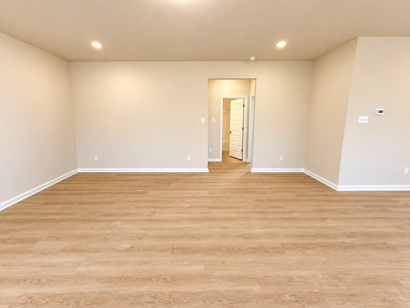The Blue Jay II- Family Room