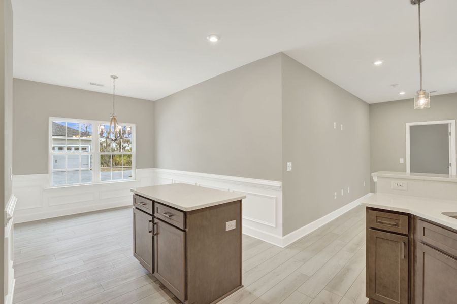 Aspen Plan Breakfast Nook and Natural Light