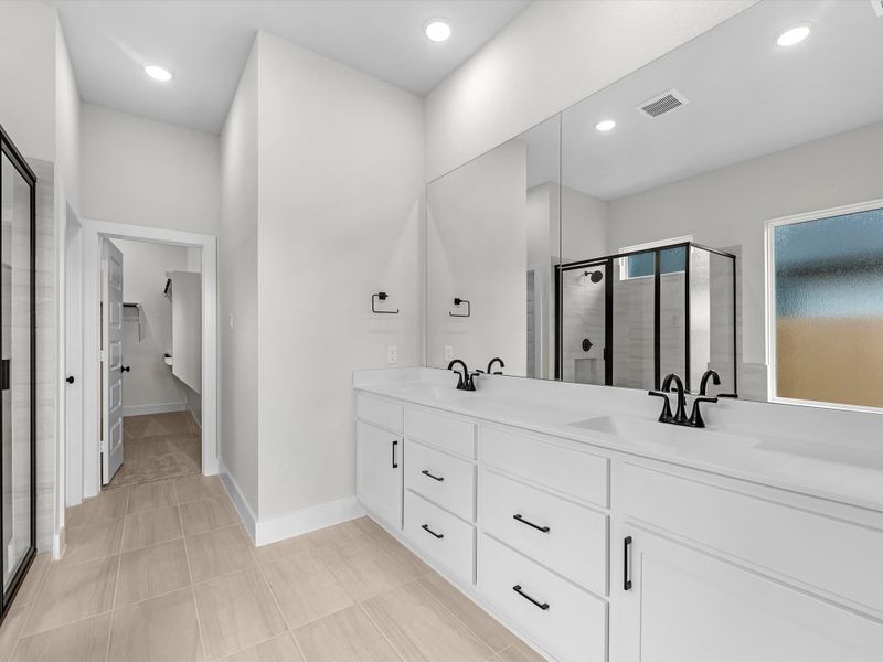 Furnished interior view inside a new home in Jubilee 50′, Hockley (Image 8).