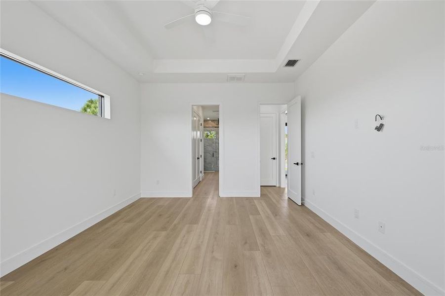 Spacious, unfurnished interior of a new home in , Port Charlotte (Image 41). Spacious, unfurnished interior of a new home in , Port Charlotte (Image 41).