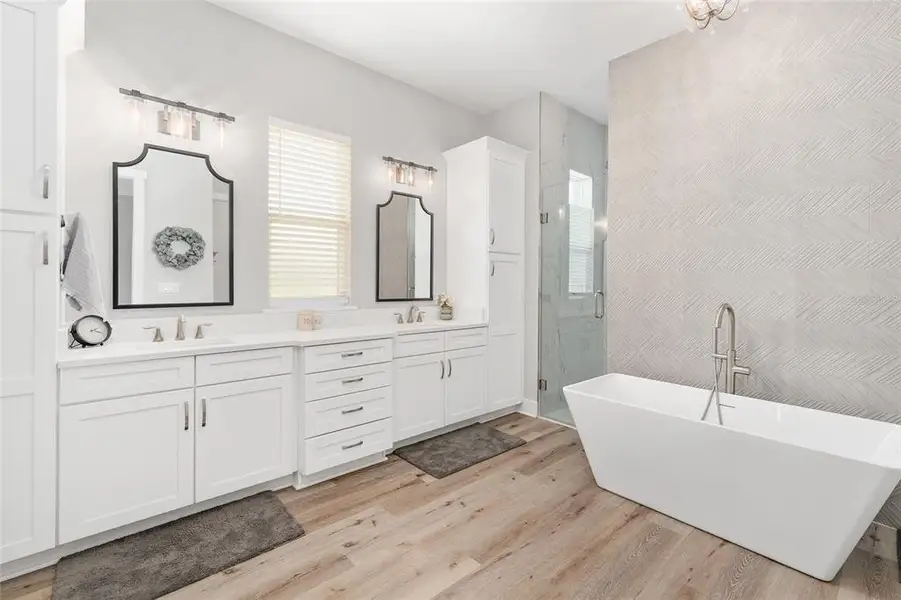 Furnished interior view inside a new home in , Oxford (Image 14).