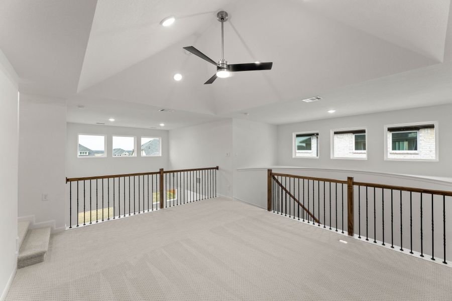 Spacious, unfurnished interior of a new home in Creekview Meadows, Pilot Point (Image 19).