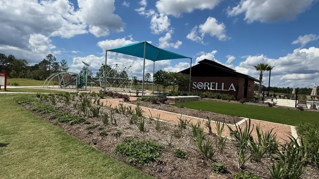 Community amenities in Sorella 40s, Tomball (Image 12).