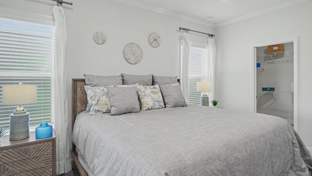 Representative furnished interior of a home built from the Drexel by Maronda Homes in Labelle, Labelle (Image 54).