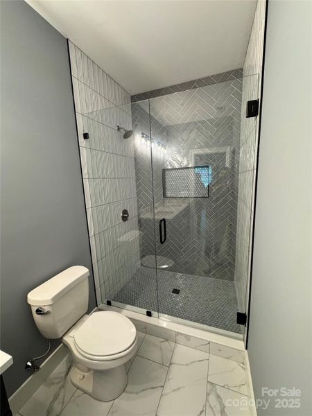 Image 21 of a home in .