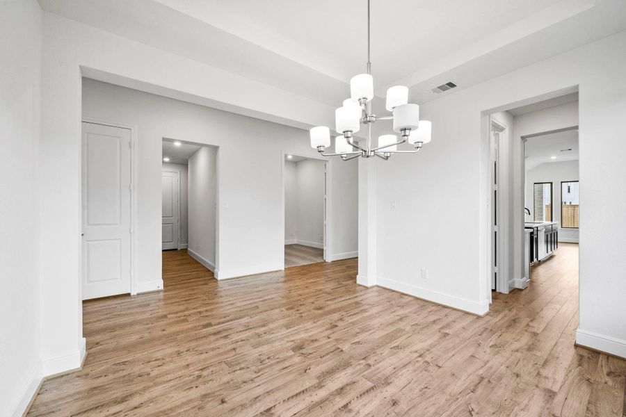 Spacious, unfurnished interior of a new home in Bridgeland 55', Cypress (Image 31).