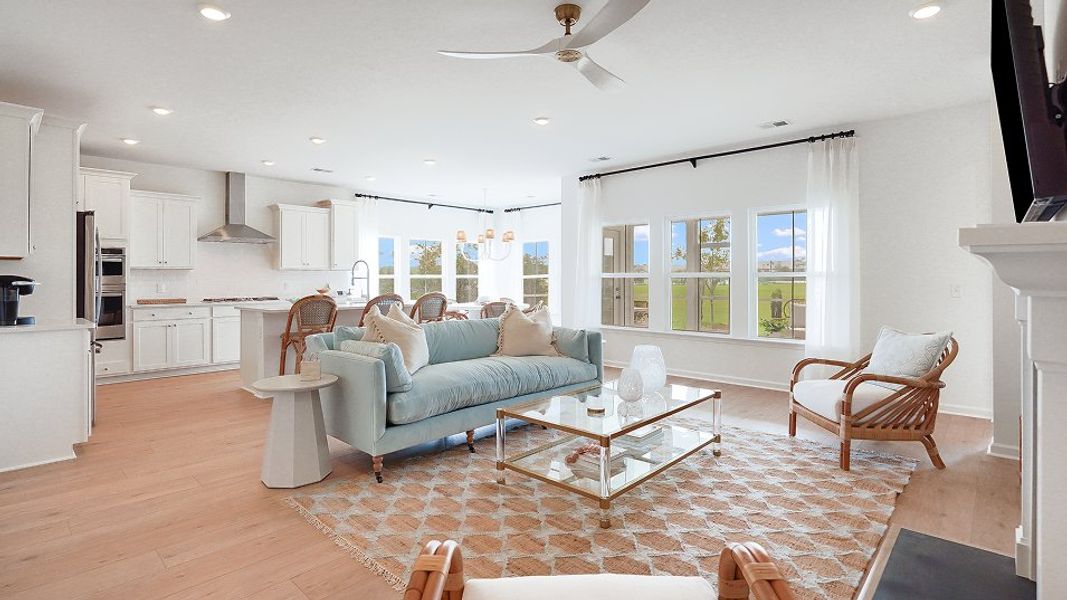 1919 Collins Living 1of4 F1 Base2