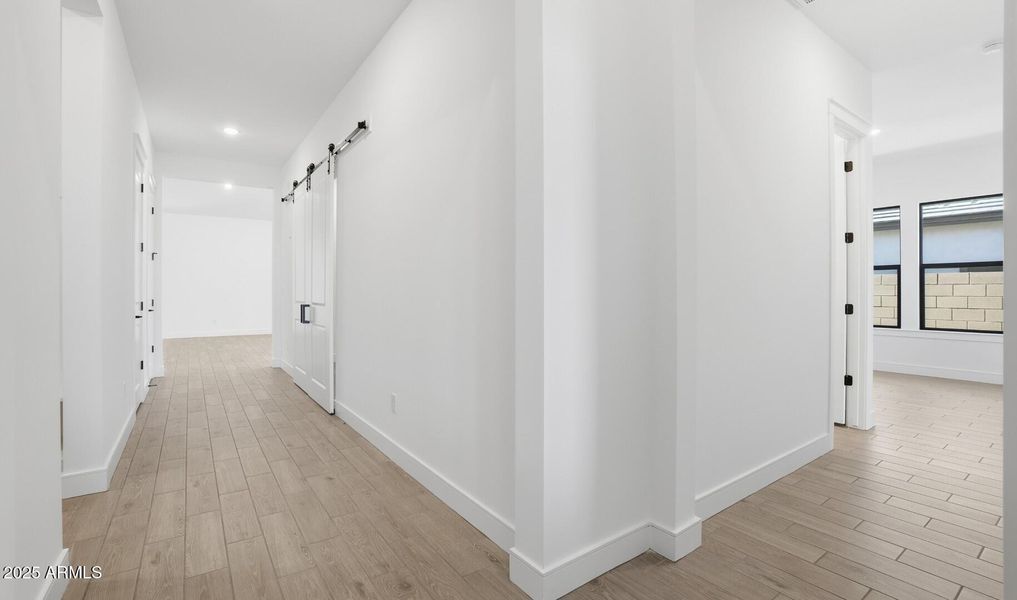 Edgewood Lot #165 Foyer (1) (Large)