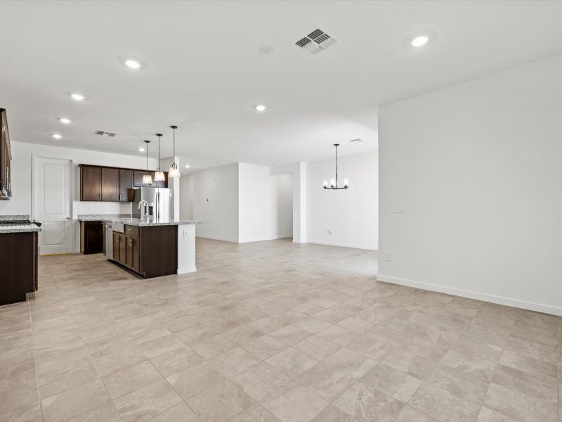 Spacious, unfurnished interior of a new home in San Tan Groves - Classic Series, San Tan Valley (Image 7). Spacious, unfurnished interior of a new home in San Tan Groves - Classic Series, San Tan Valley (Image 7).