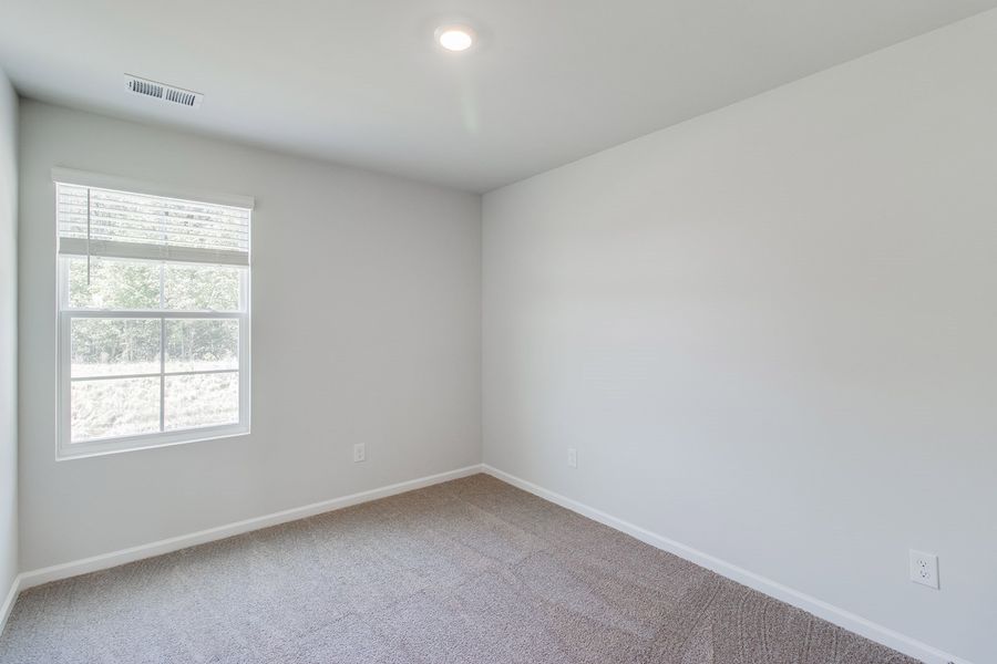 Spacious, unfurnished interior of a new home in Haynes Park, Columbia (Image 28).