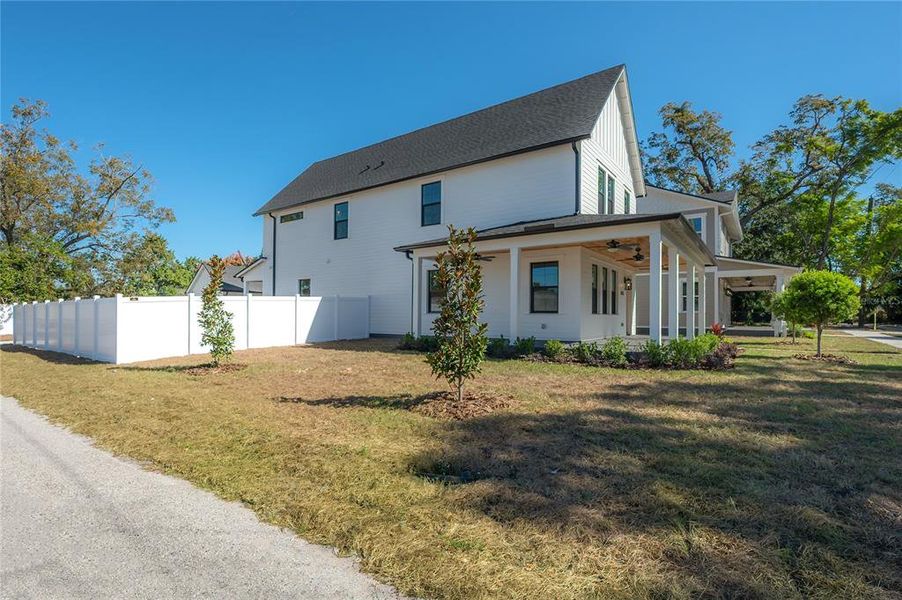 Exterior details and patio area of a home in , Tampa (Image 27). Exterior details and patio area of a home in , Tampa (Image 27).